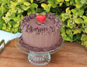 SML CHOCOLATE CAKE 305